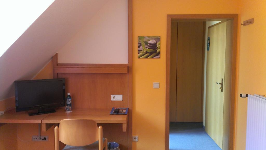 Gasthof Landhotel Gruner Baum Cadolzburg Luaran gambar