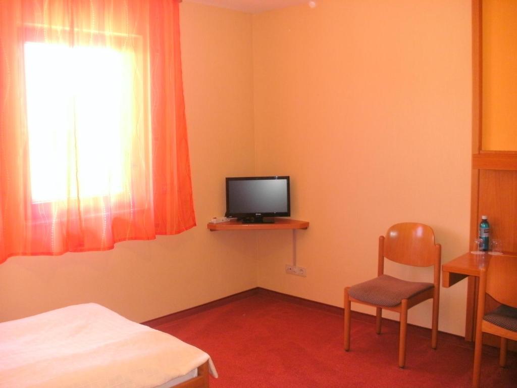Gasthof Landhotel Gruner Baum Cadolzburg Luaran gambar