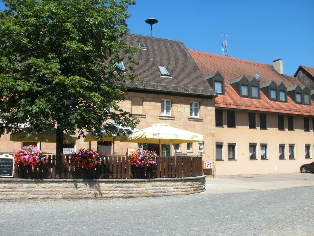 Gasthof Landhotel Gruner Baum Cadolzburg Luaran gambar
