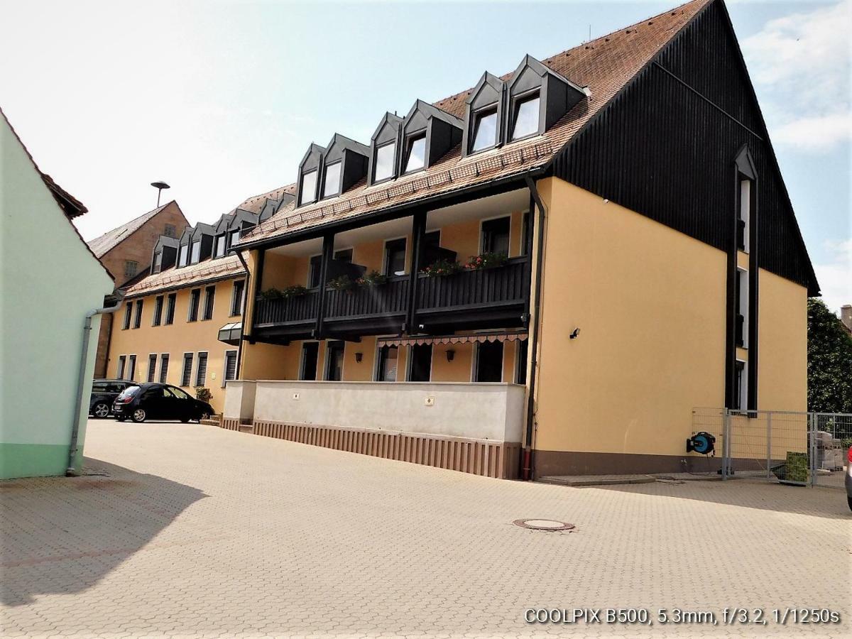 Gasthof Landhotel Gruner Baum Cadolzburg Luaran gambar